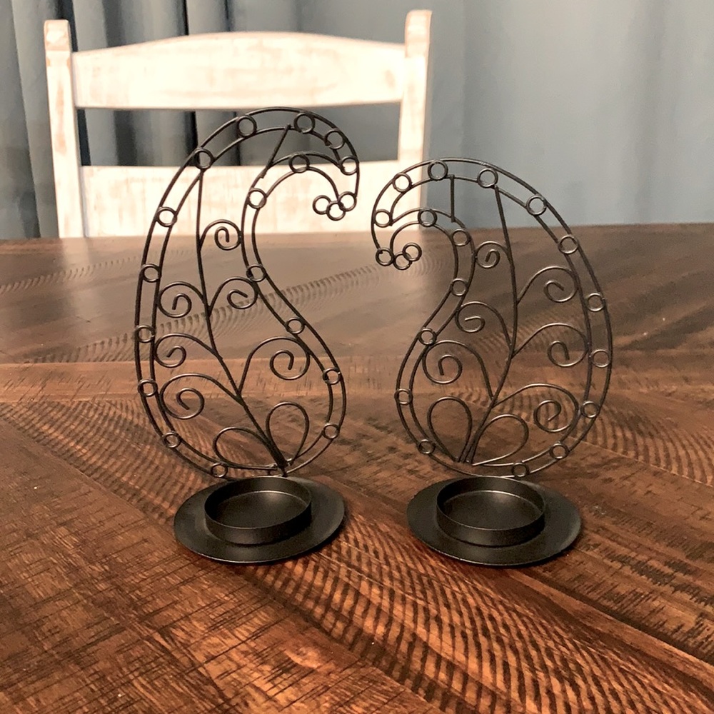 Paisley tea light holders (2)